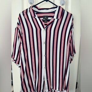 Men’s XL H&M Striped Casual Short Sleeve Button Down